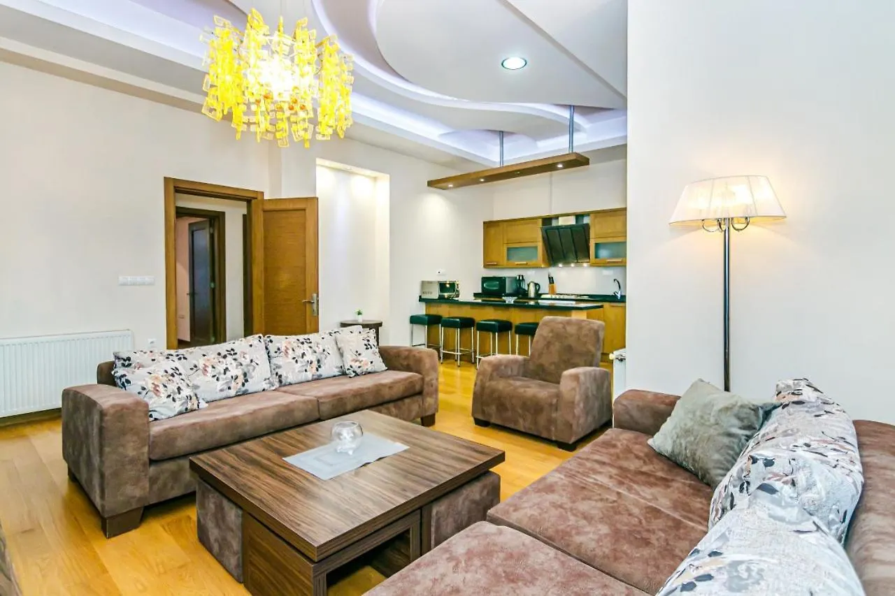 Luxurious Home In The Nizami Street Baku
