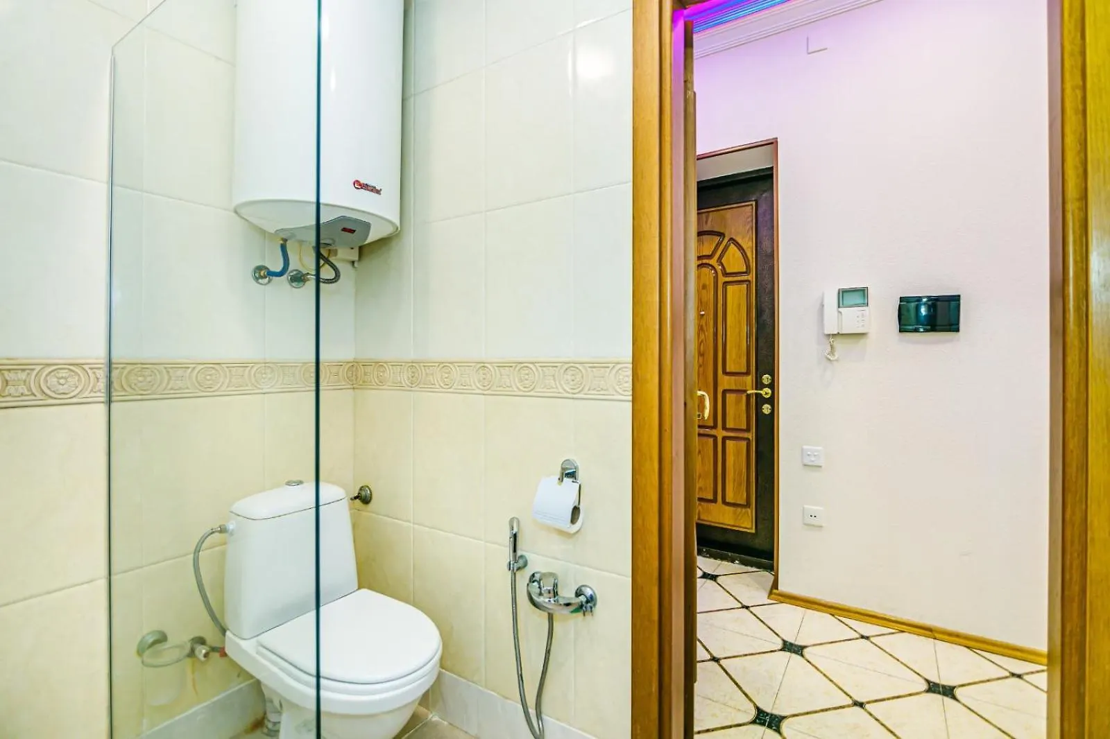 Apartment Luxurious Home In The Nizami Street Baku
